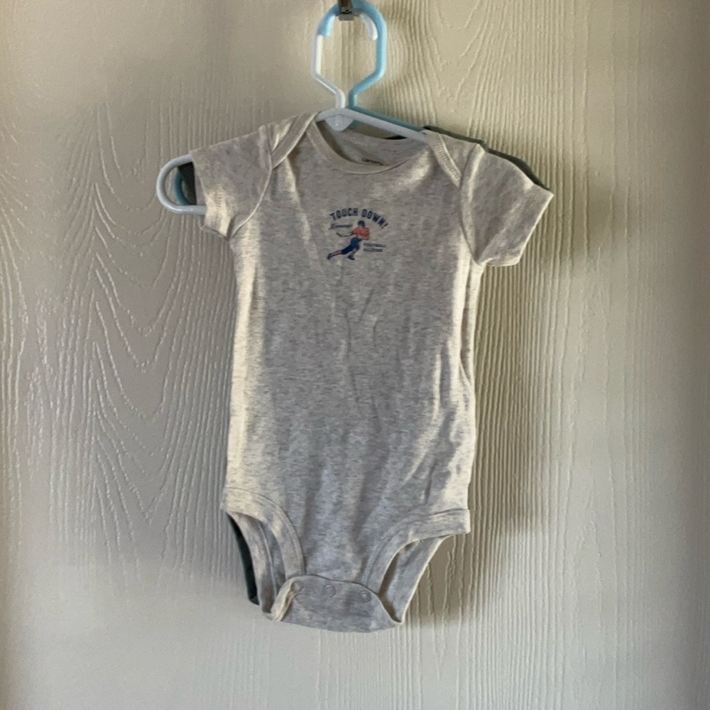 🌺$3.00 final price-Carters 2-Pc One Piece Bundle  (NWOT)